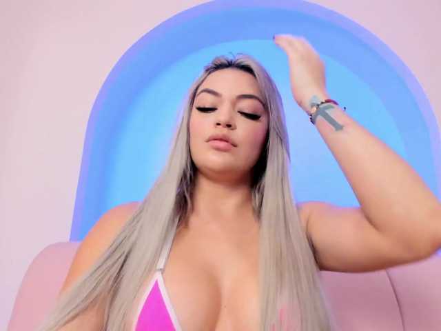 milaowens's BongaCams show and profile