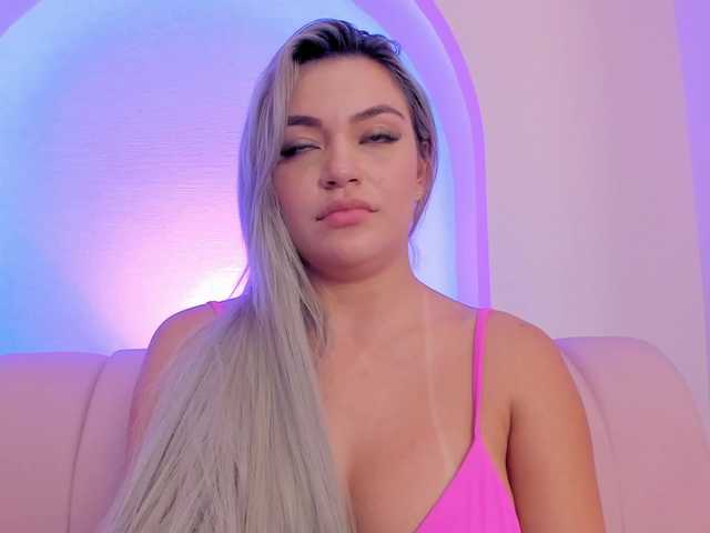 milaowens's BongaCams show and profile