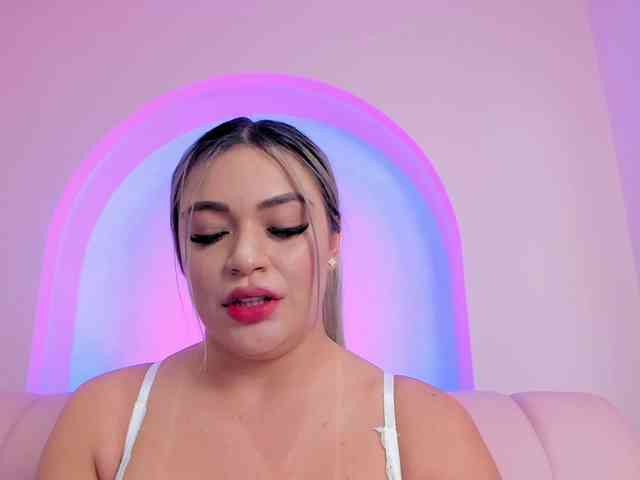 milaowens Live Webcam on BongaCams