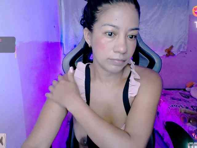 ninatinydoll webcam