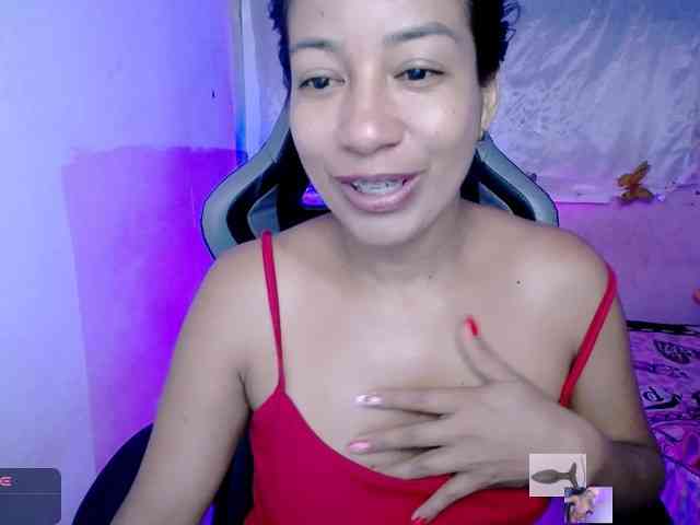 ninatinydoll webcam