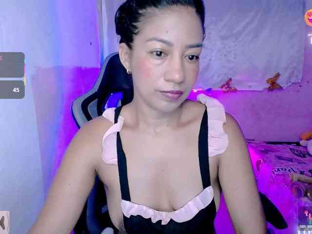 ninatinydoll webcam