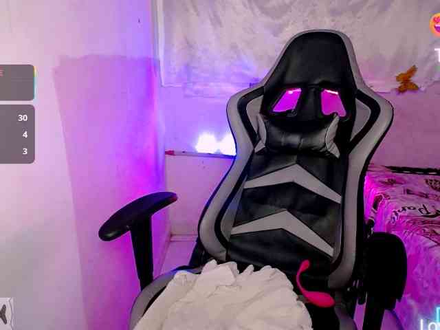 ninatinydoll webcam