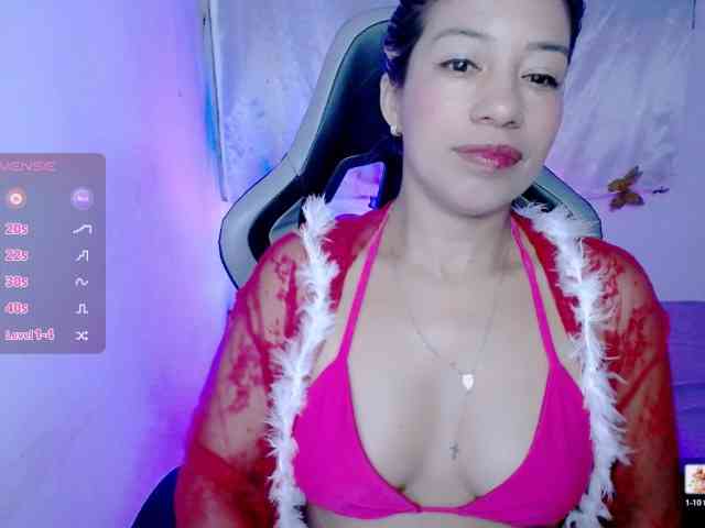 ninatinydoll webcam