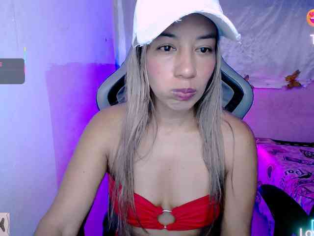 ninatinydoll webcam