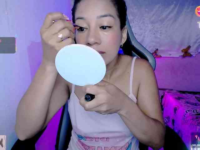 ninatinydoll webcam