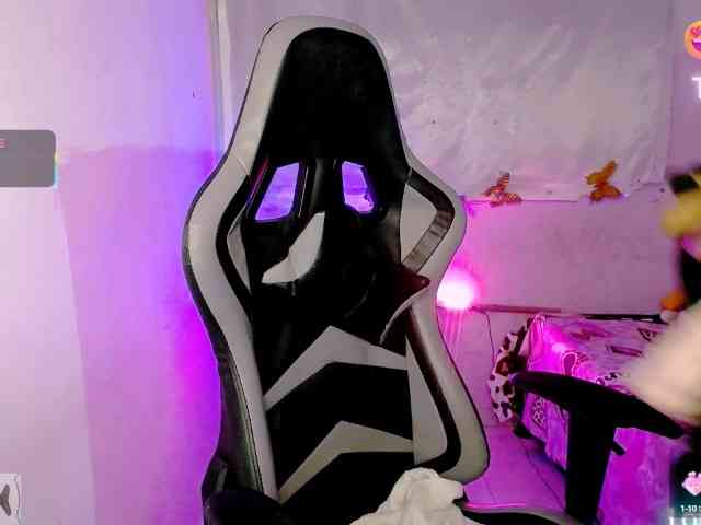ninatinydoll webcam