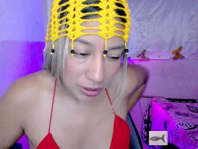 ninatinydoll webcam
