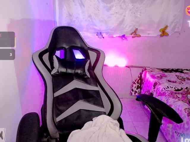 ninatinydoll webcam