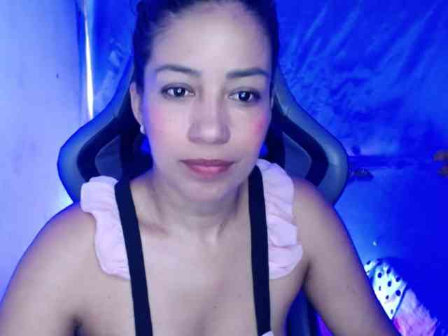 ninatinydoll ninatinydoll