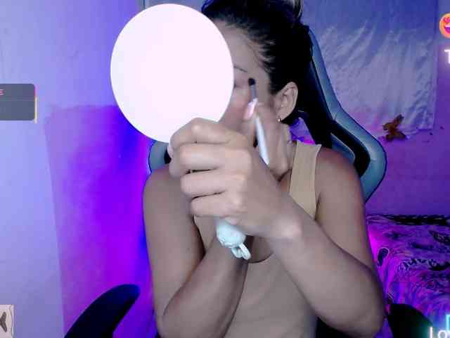 ninatinydoll webcam