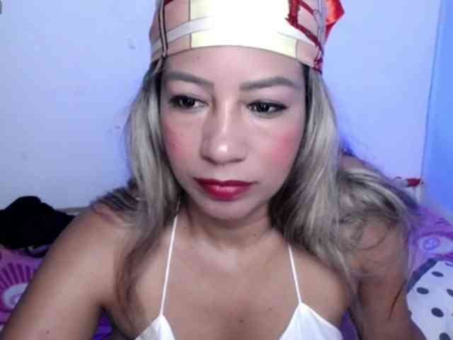 ninatinydoll webcam