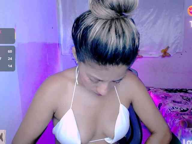 ninatinydoll webcam