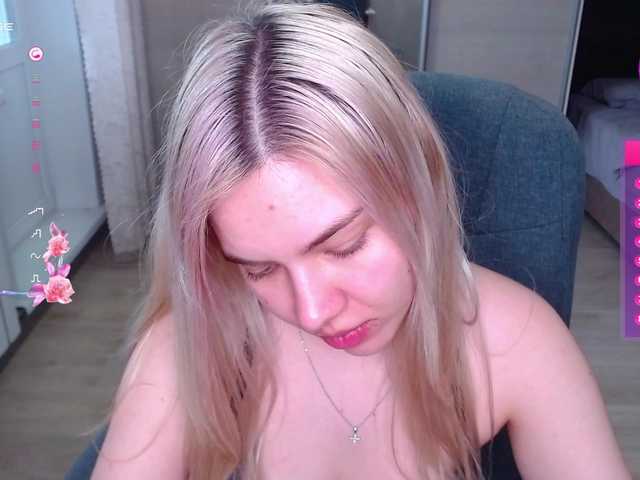 Lana--Nova's BongaCams show and profile