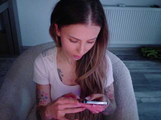DiddySweet1's BongaCams show and profile