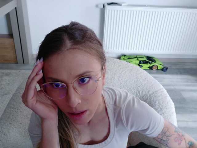DiddySweet1's BongaCams show and profile
