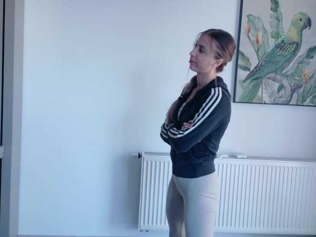 DiddySweet1's BongaCams show and profile