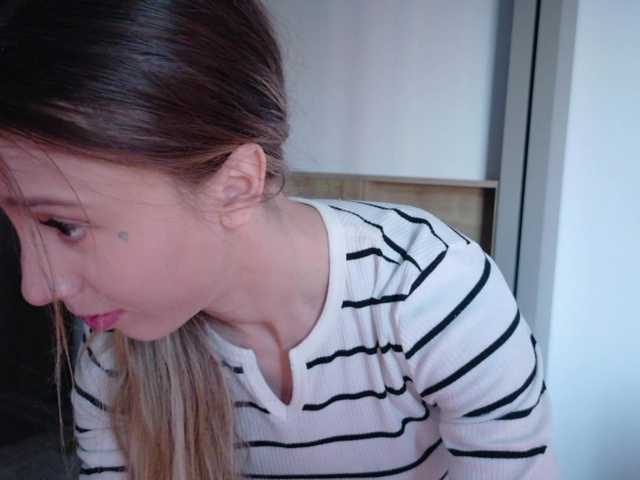 DiddySweet1's BongaCams show and profile