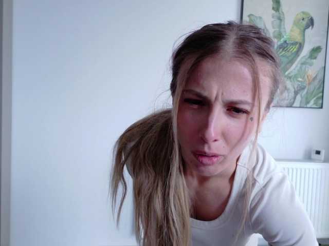 DiddySweet1's BongaCams show and profile