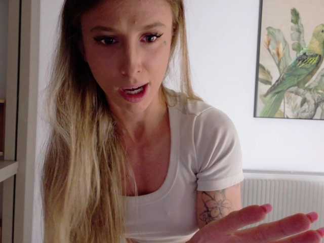 DiddySweet1's BongaCams show and profile