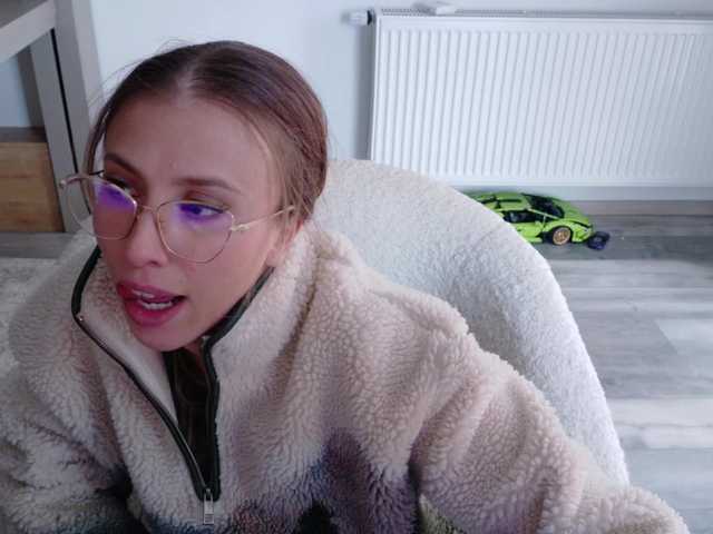 DiddySweet1's BongaCams show and profile