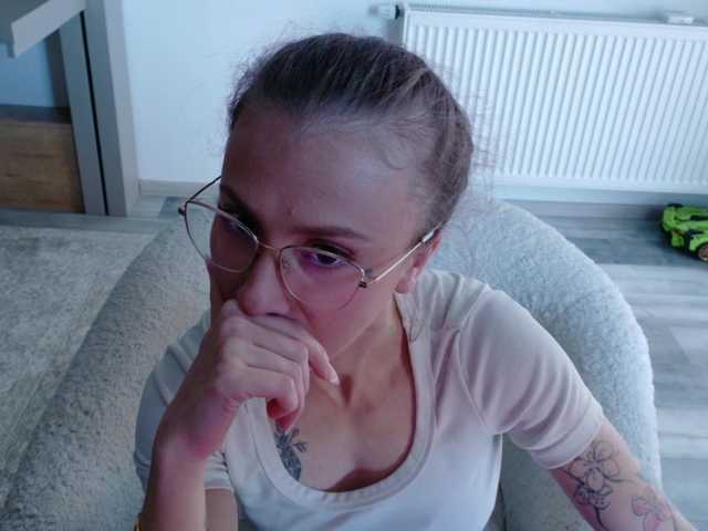 DiddySweet1's BongaCams show and profile