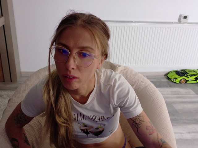 DiddySweet1 from BongaCams is Freechat