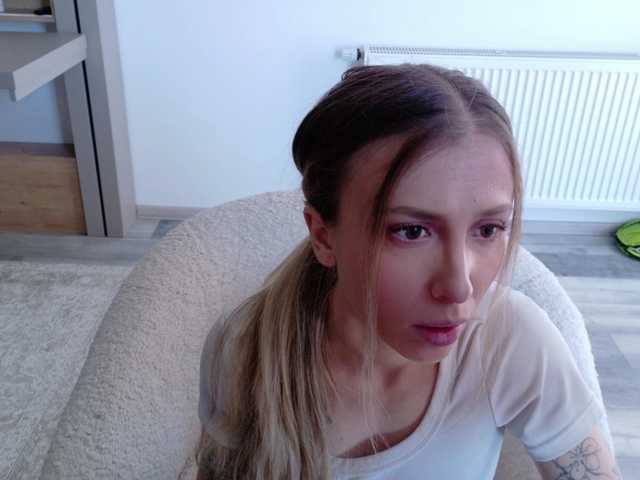 DiddySweet1's BongaCams show and profile