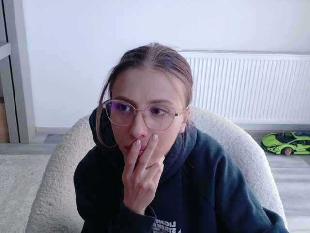 DiddySweet1's BongaCams show and profile