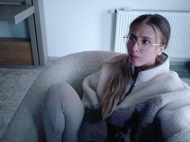 DiddySweet1's BongaCams show and profile