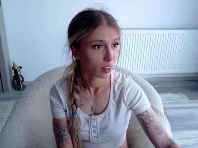 porn cam live DiddySweet1