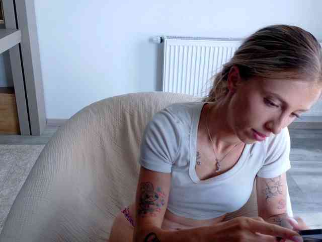 amateur sex cam DiddySweet1