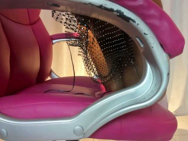 NATALIKIDMAN's BongaCams show and profile