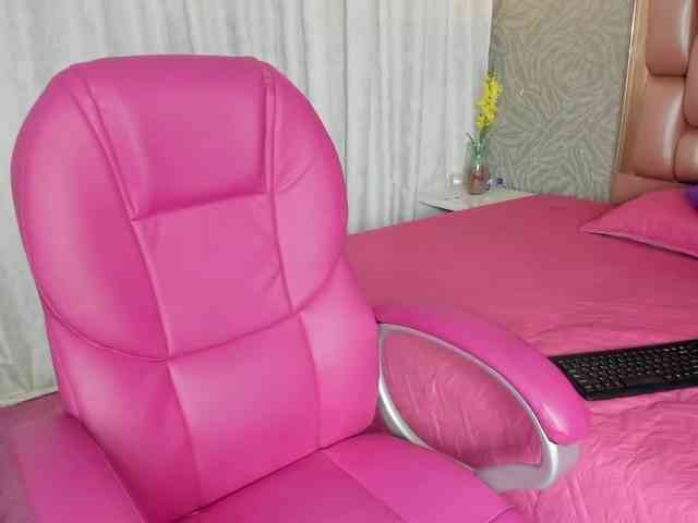 NATALIKIDMAN Live Webcam on BongaCams