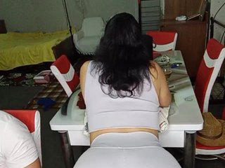 KissMyAss Porn Show