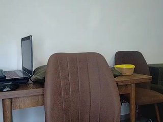 KissMyAss Porn Show