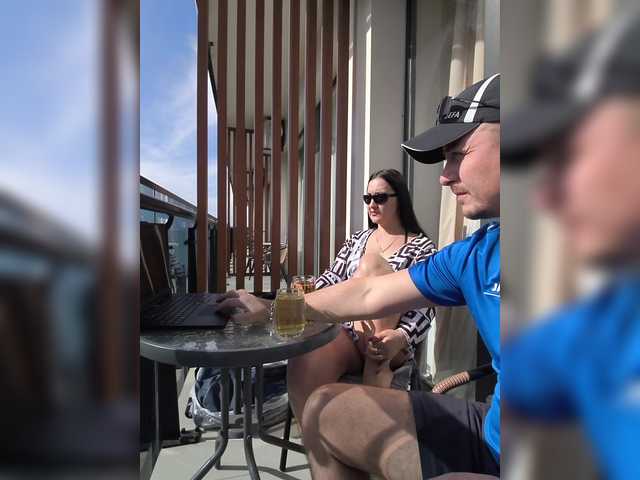 seksiIrena's BongaCams show and profile