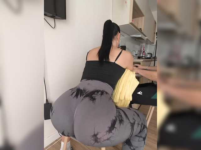 seksiIrena's BongaCams show and profile