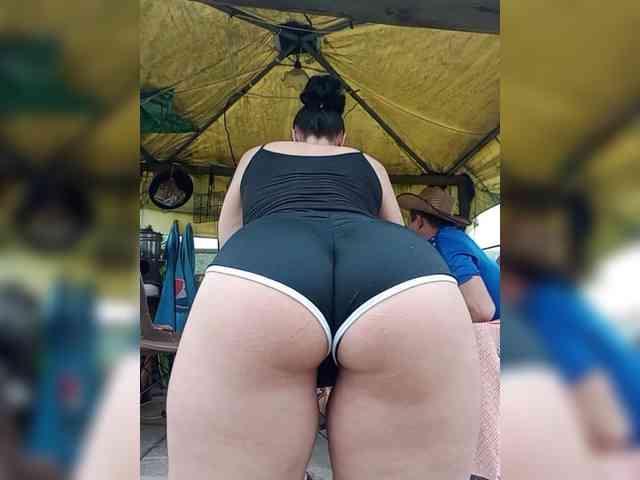 adult cam show SeksiIrena