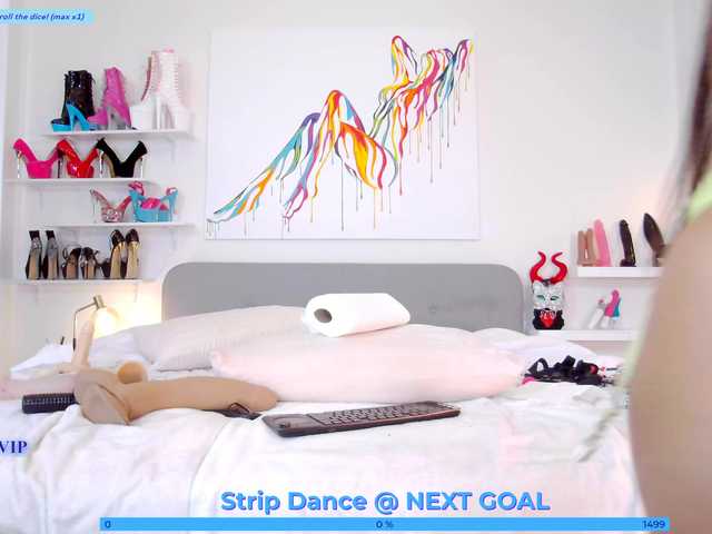 CindyBKK's BongaCams show and profile