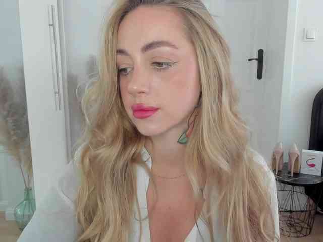 SEXYcoralie