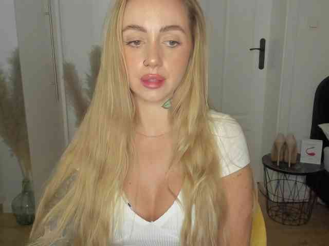 SEXYcoralie