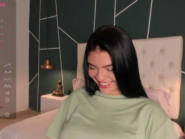 VeronicaLanz's BongaCams show and profile