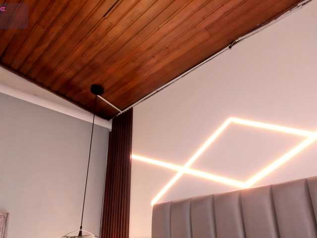 VeronicaLanz's BongaCams show and profile