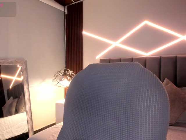 VeronicaLanz's BongaCams show and profile