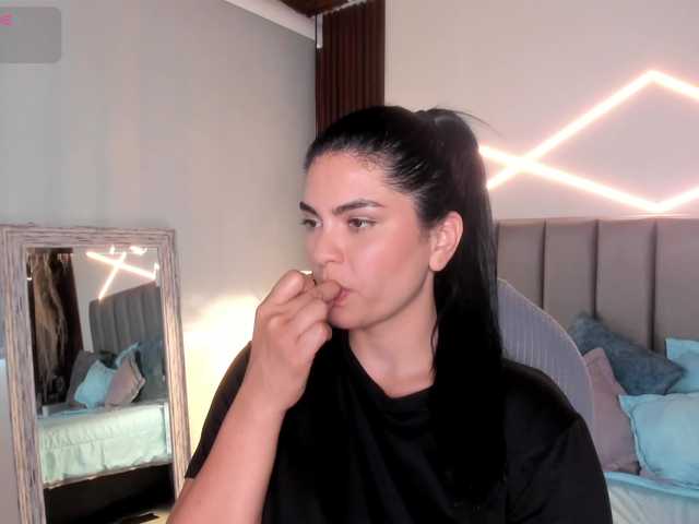 VeronicaLanz's BongaCams show and profile