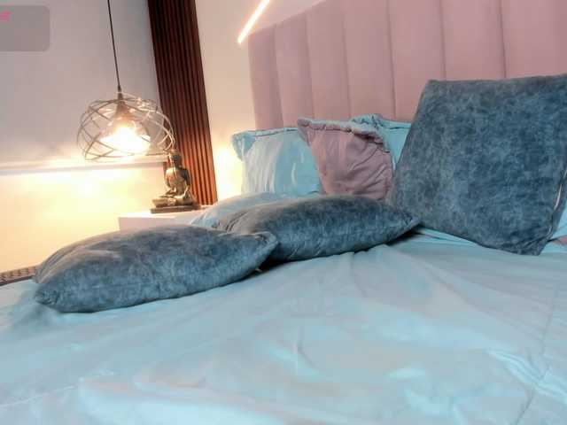 VeronicaLanz's BongaCams show and profile