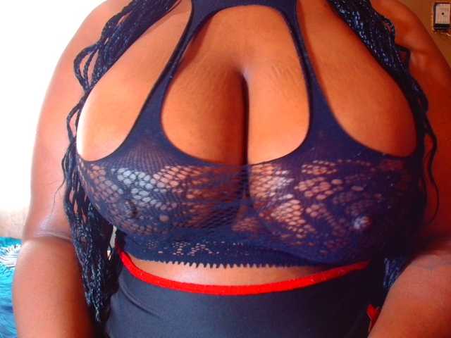 BUSTYDIAMOND webcam bongacams model stream image