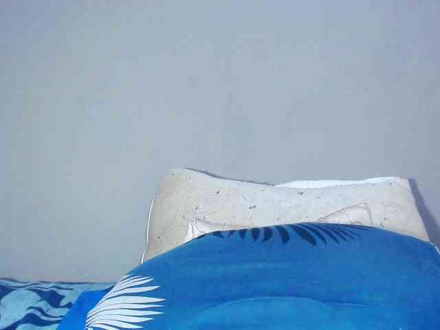 BUSTYDIAMOND BUSTYDIAMOND