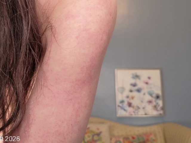 leiaswift's BongaCams show and profile